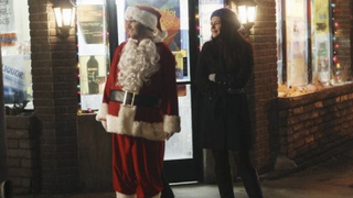 <i>Happy Endings</i>: “Grinches Be Crazy”